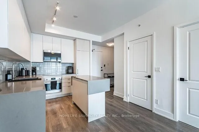 Additional image 20 of 2481 Taunton Rd