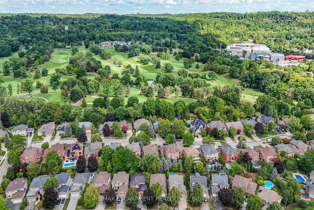 Additional image 49 of 70 Golfview Cres