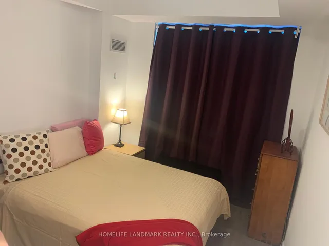 Additional image 15 of 38 Forest Manor Rd Unit 411