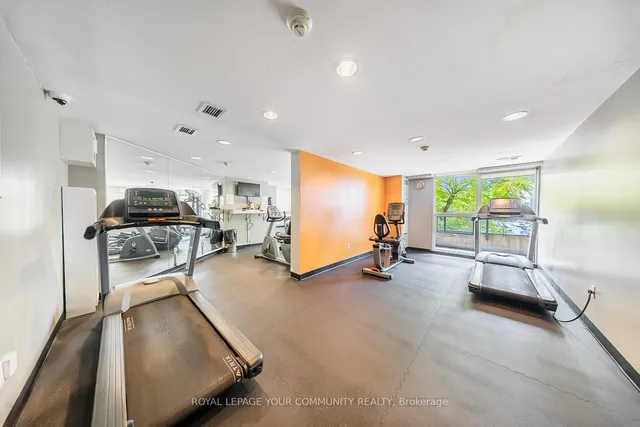 Additional image 34 of 18 Valley Woods Rd Unit 716