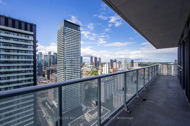 Additional image 16 of 7 Grenville St Unit 3705