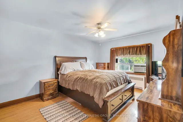 Additional image 32 of 50 Twenty Third St