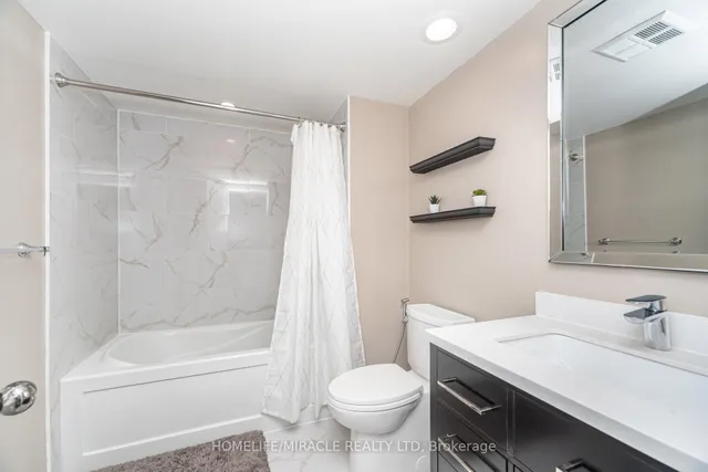 Additional image 33 of 50 eglinton Ave Unit 1701