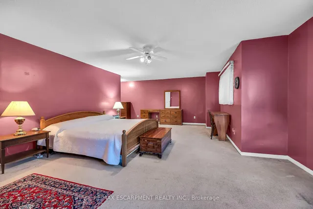 Additional image 25 of 70 Golfview Cres