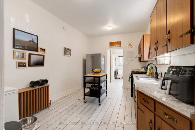 Additional image 9 of 132 Ferguson Ave