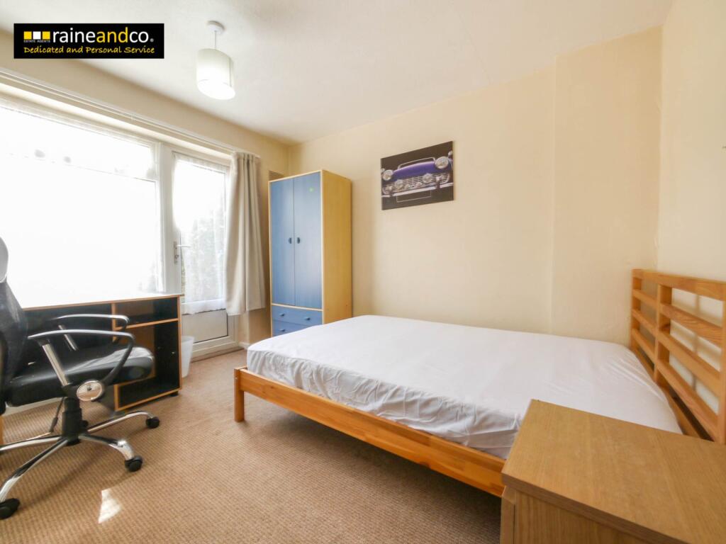 Additional image 12 of Spring Glen, Hatfield