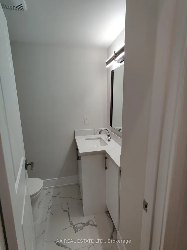 Additional image 19 of 471 Jones Ave