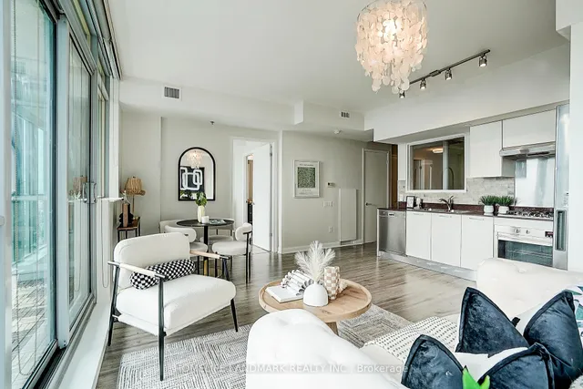 Additional image 14 of 375 King St Unit 3103