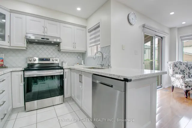 Additional image 17 of 26 Oatfield Rd