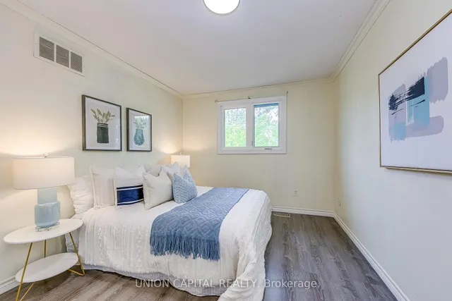 Additional image 31 of 1060 Glendor Ave