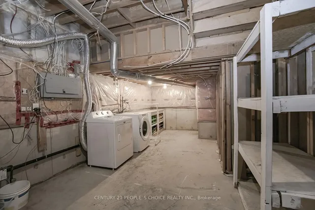 Additional image 46 of 272 Vintage Gate