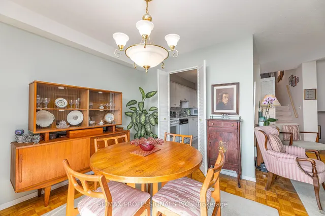 Additional image 8 of 11 Wincott Dr Unit 907