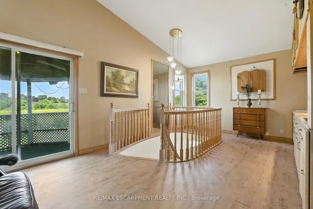 Additional image 30 of 5 Mazza Ave