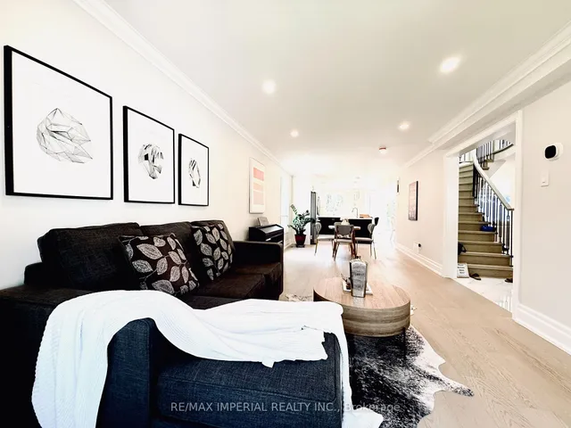 Additional image 3 of 2128 Mayflower Blvd