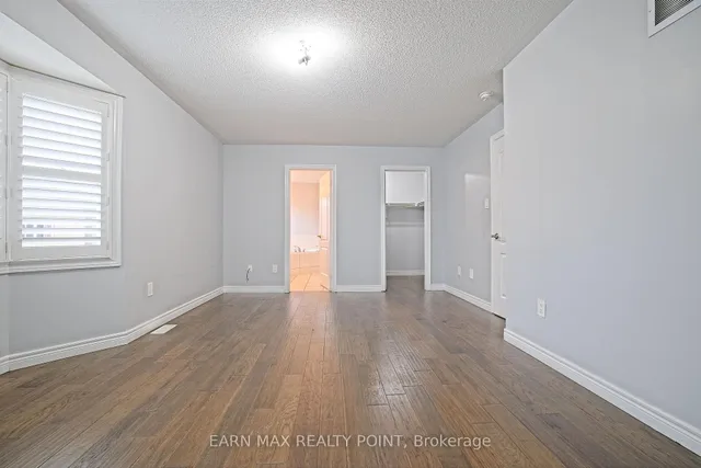 Additional image 27 of 35 Abitibi Lake Dr