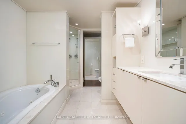 Additional image 27 of 1430 Yonge St Unit 1201