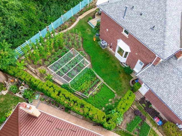 Additional image 46 of 20 Woodbury Crt