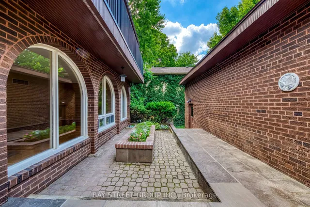 Additional image 8 of 7 Mylesview Pl