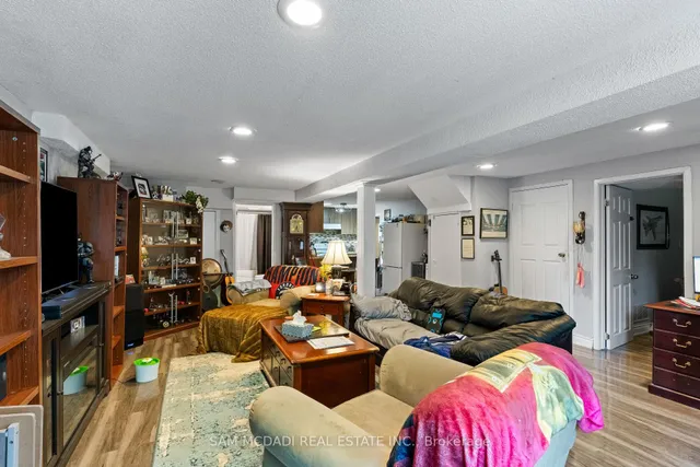 Additional image 38 of 100 Castlehill Rd