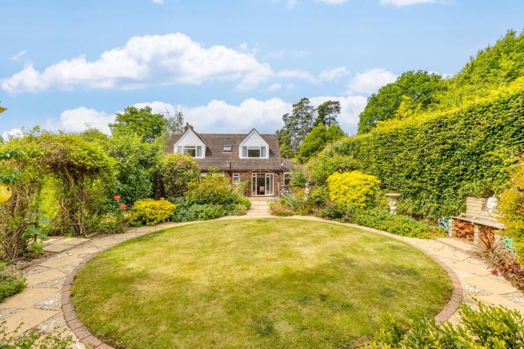 Additional image 19 of Canonsfield Road, Oaklands, Welwyn, Hertfordshire, AL6