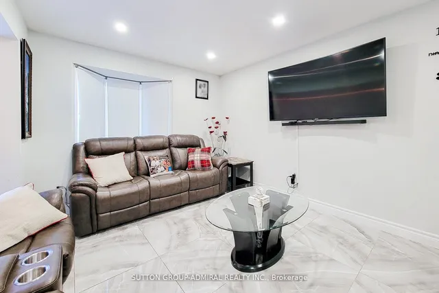 Additional image 9 of 2 Royalwood Crt Unit 52