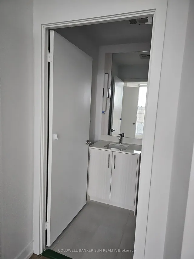 Additional image 14 of 215 Veterans Dr Unit 601