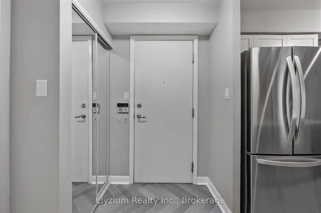 Additional image 5 of 323 Richmond St Unit 303