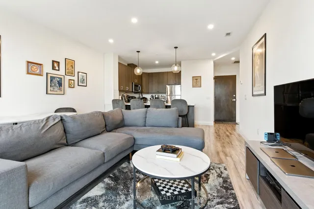 Additional image 13 of 118 King St Unit 523