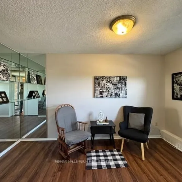 Additional image 9 of 90 Ling Rd Unit #910