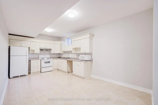 Additional image 44 of 206 Hollywood Ave