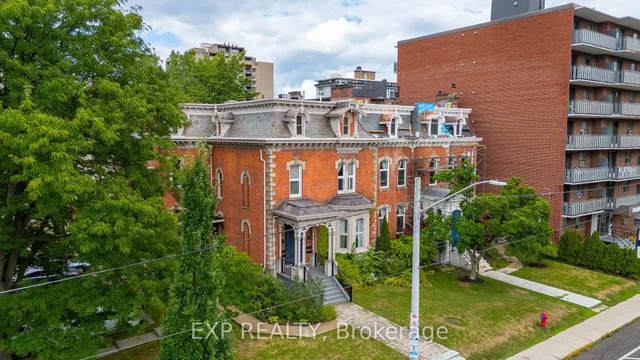 Additional image 33 of 46 Herkimer St Unit 2