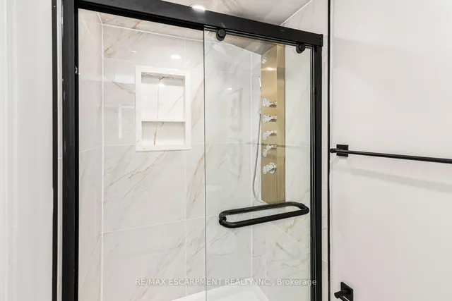 Additional image 28 of 237 Adair Ave