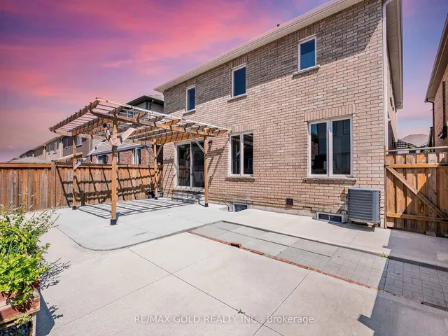 Additional image 42 of 6 Feeder St