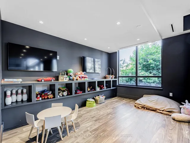 Additional image 25 of 26 Gibbs Rd Unit 635