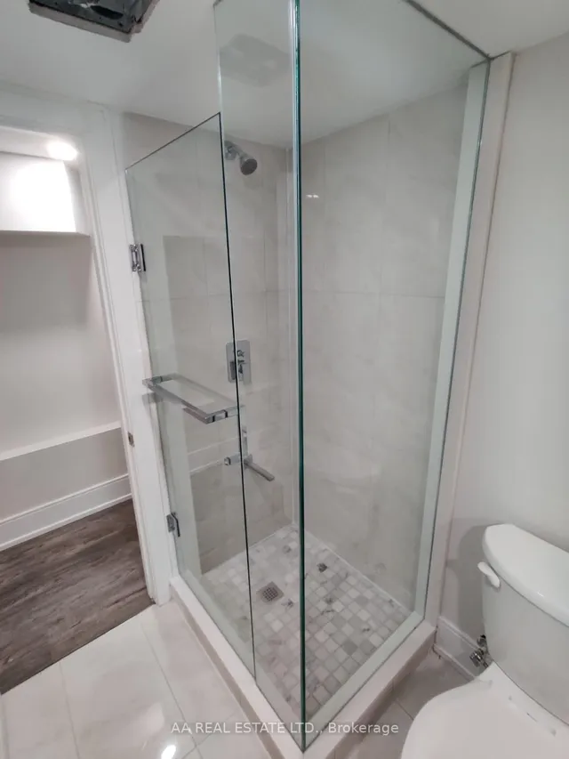 Additional image 8 of 471 Jones Ave