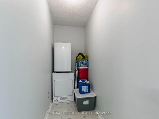 Additional image 27 of 21 Knightsbridge Rd Unit 1209