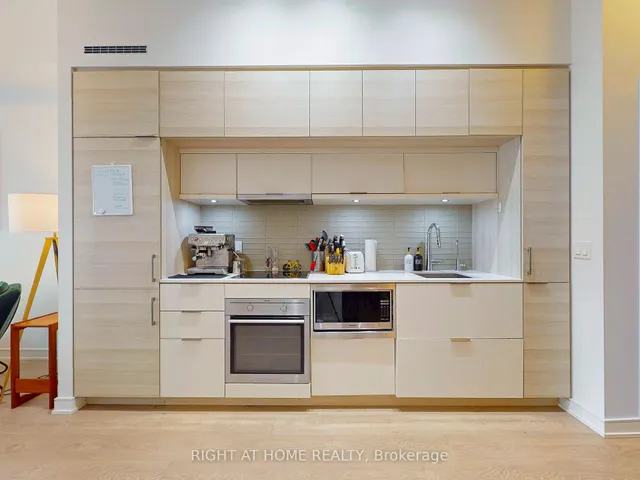 Additional image 13 of 88 Scott St Unit 1904