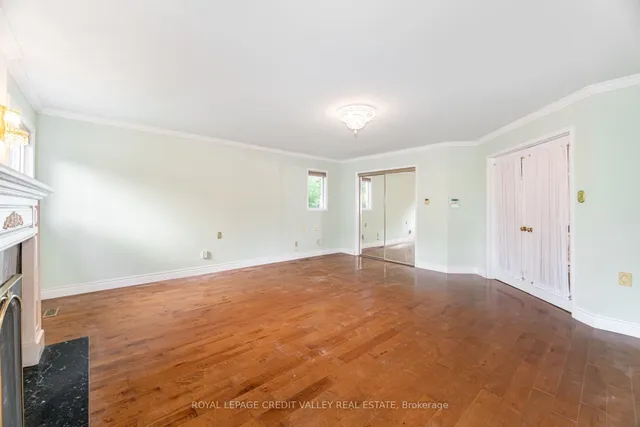 Additional image 25 of 14 Starling Crt