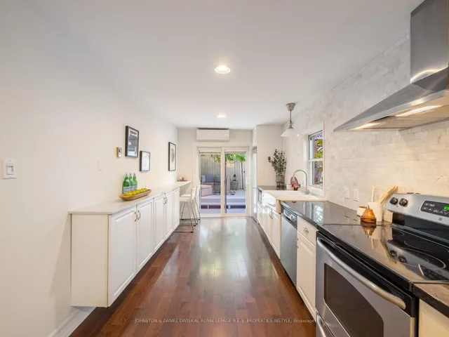 Additional image 10 of 77 Walnut Ave