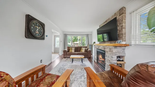 Additional image 8 of 1 YORKDALE Cres