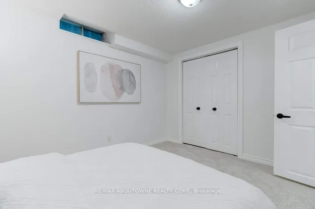 Additional image 26 of 814 Miriam Cres