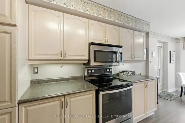 Additional image 19 of 980 Golf Links Rd Unit 101