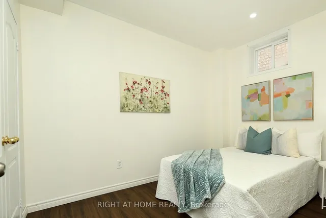 Additional image 33 of 28 Legend Lane