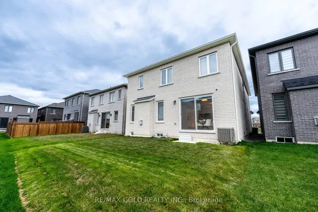 Additional image 37 of 35 Academy Dr