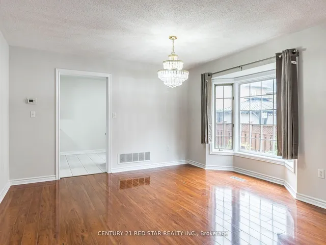 Additional image 14 of 95 Yellow Brick Rd