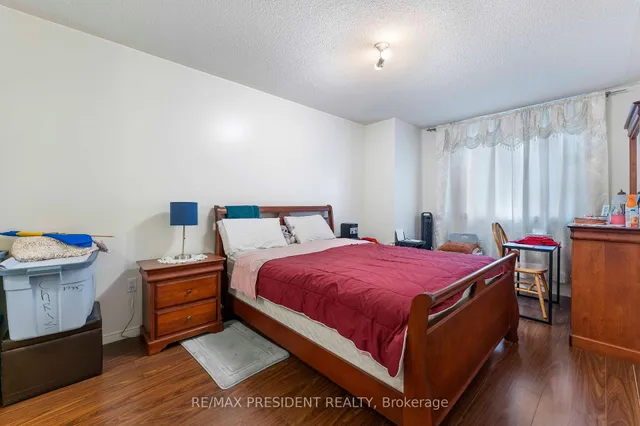 Additional image 19 of 26 Mattari Crt