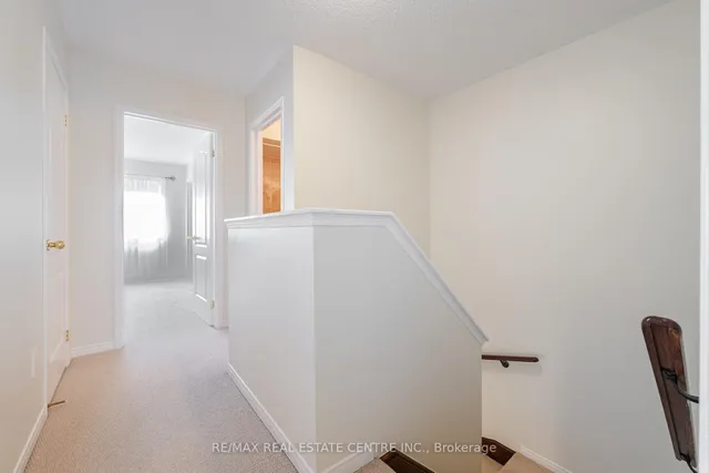 Additional image 18 of 4834 Capri Cres