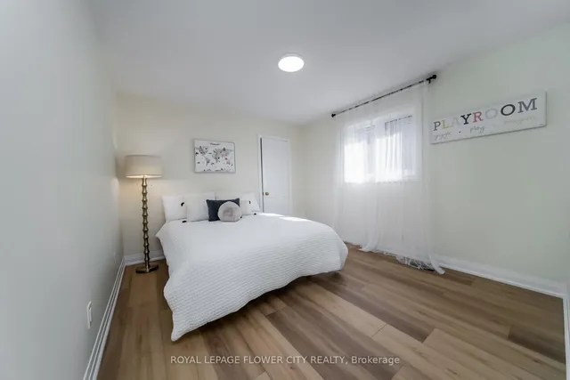 Additional image 30 of 4 Natalie Crt