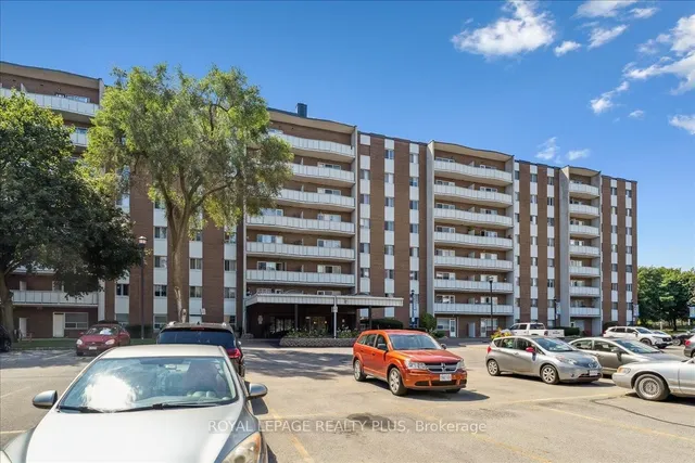 Additional image 2 of 1660 Bloor St Unit 102