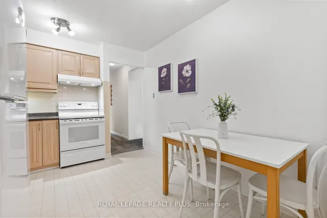 Additional image 5 of 1180 Mississauga Valley Blvd Unit 85